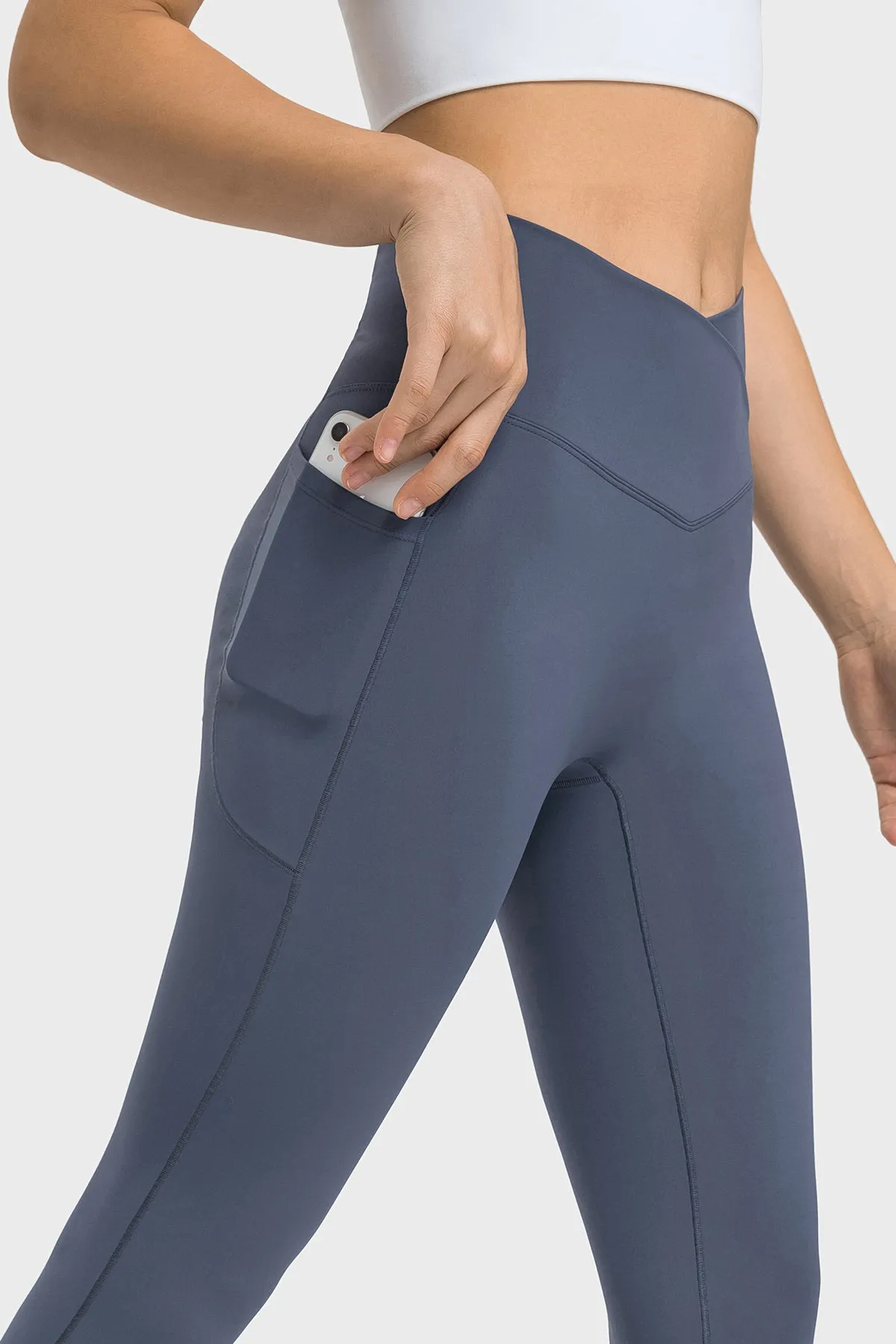 Cross Waistband Compression Leggings with Side Pockets