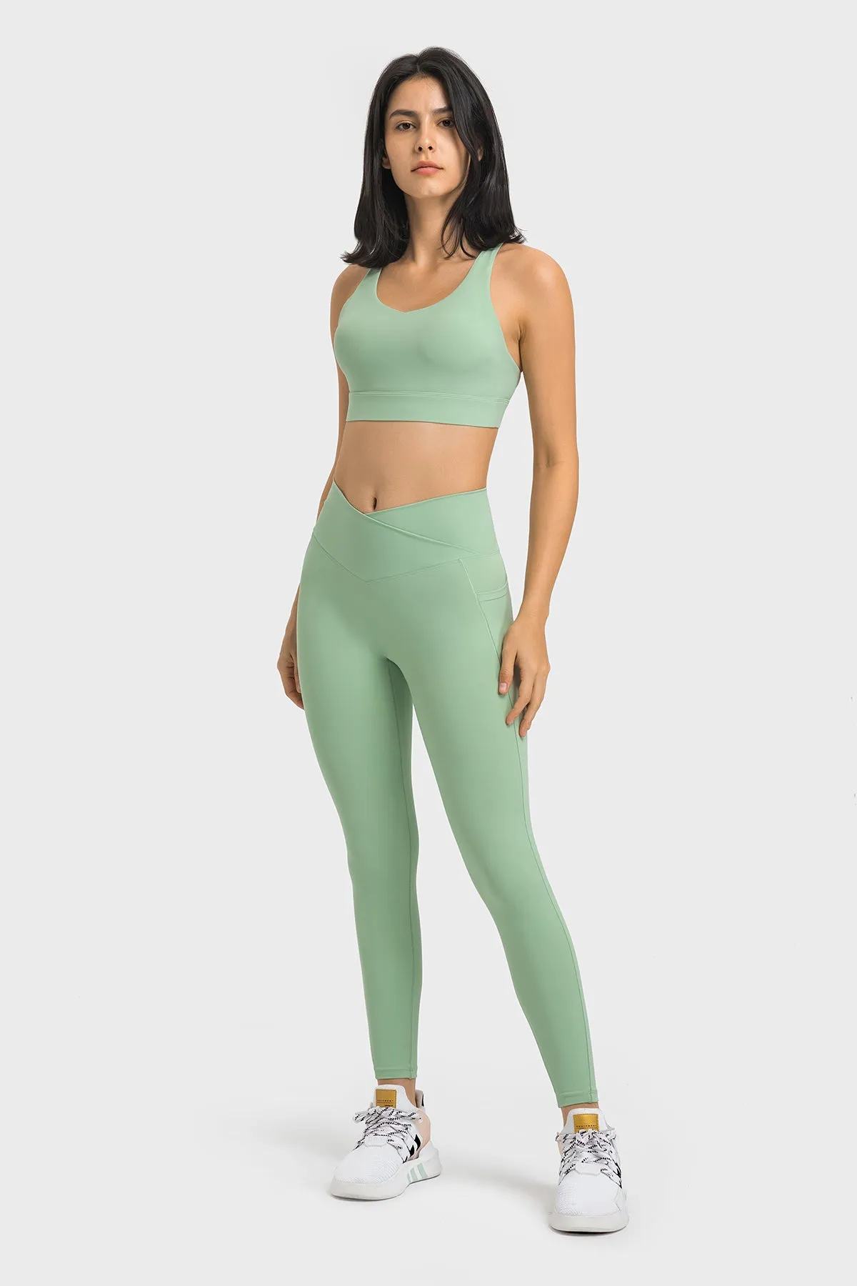 Cross Waistband Compression Leggings with Side Pockets