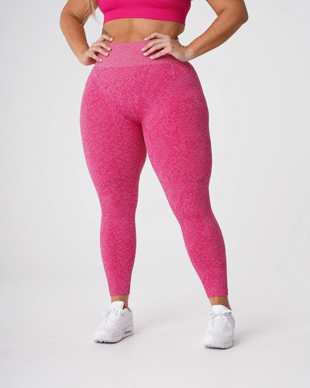 Fuchsia Snakeskin Seamless Leggings