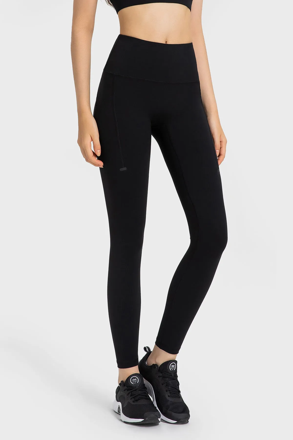 High-Waisted Compression Leggings with Side Pockets