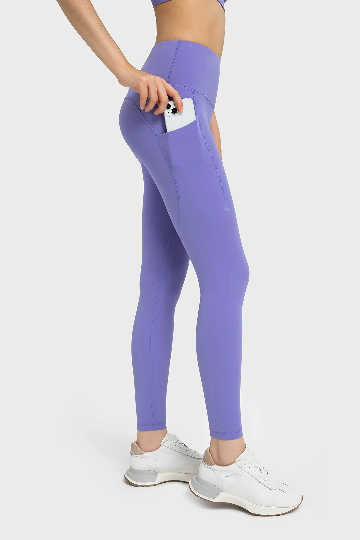 High-Waisted Compression Leggings with Side Pockets