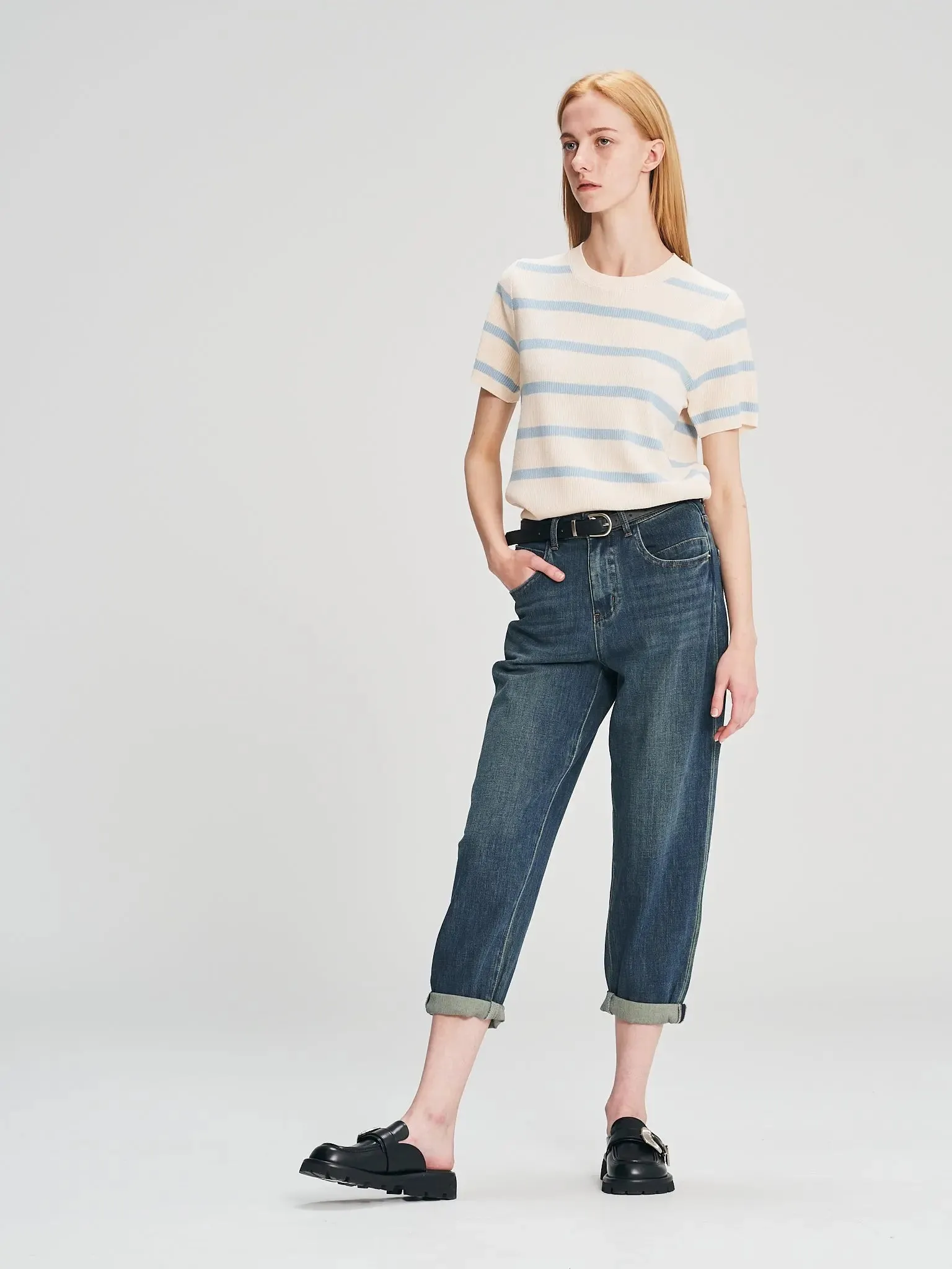 HZ8657 Straight Leg Denim Jeans