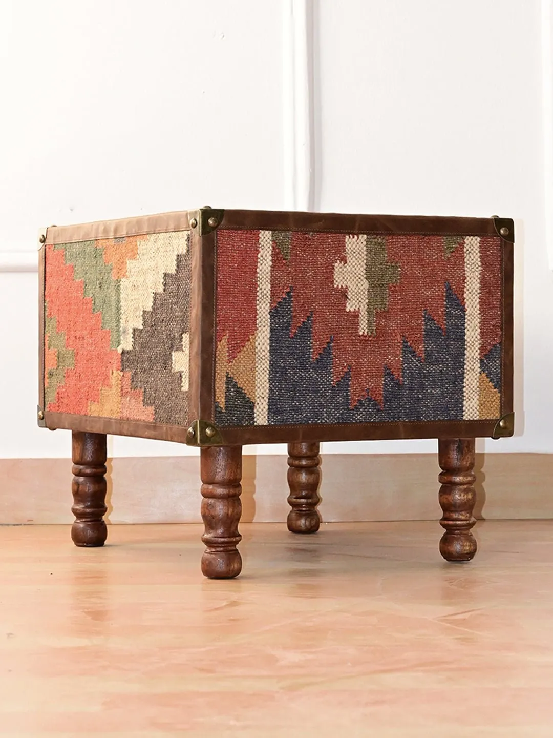 KIAAN  - KILIM & LEATHER OTTOMAN