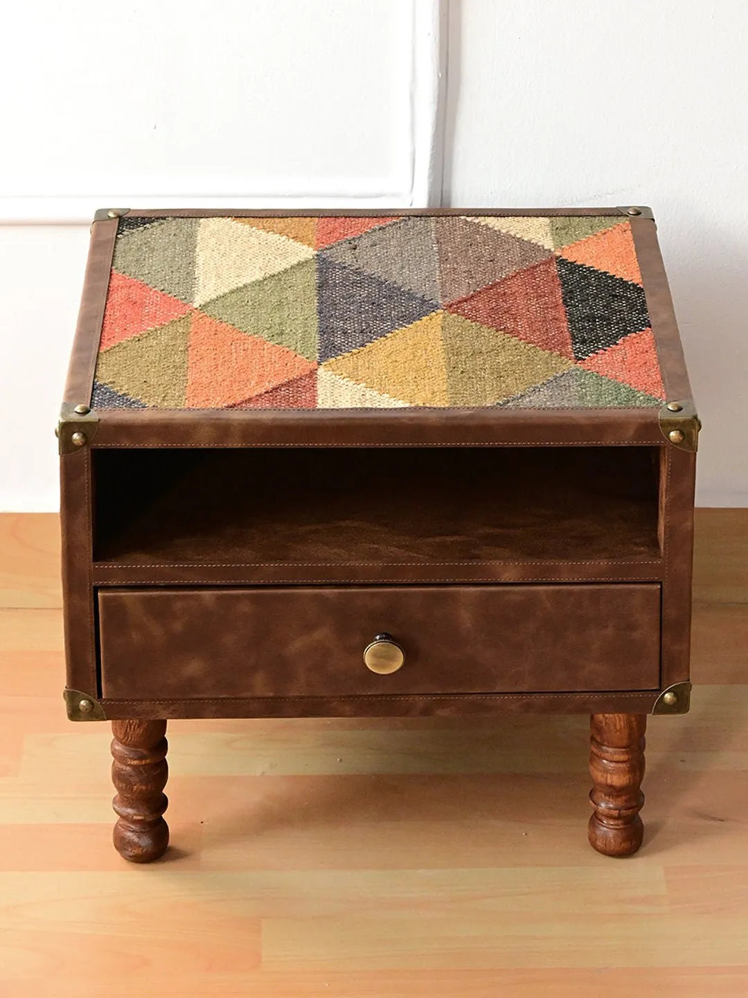 KIAAN  - KILIM & LEATHER OTTOMAN