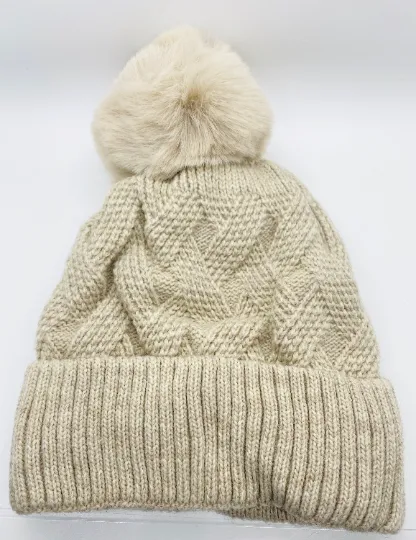 Knitted Pom Pom Beanie Hat