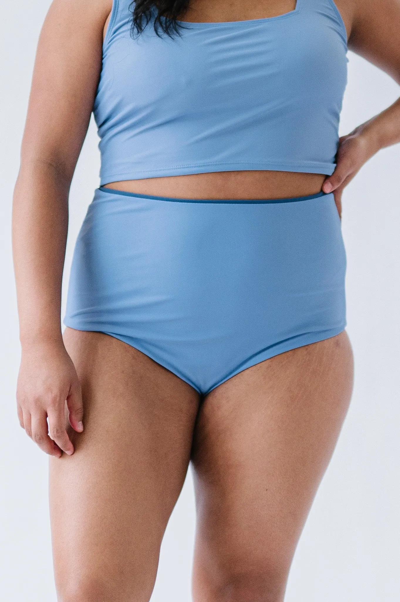 Leisure Reversible Bottom | Surface Deep Blue