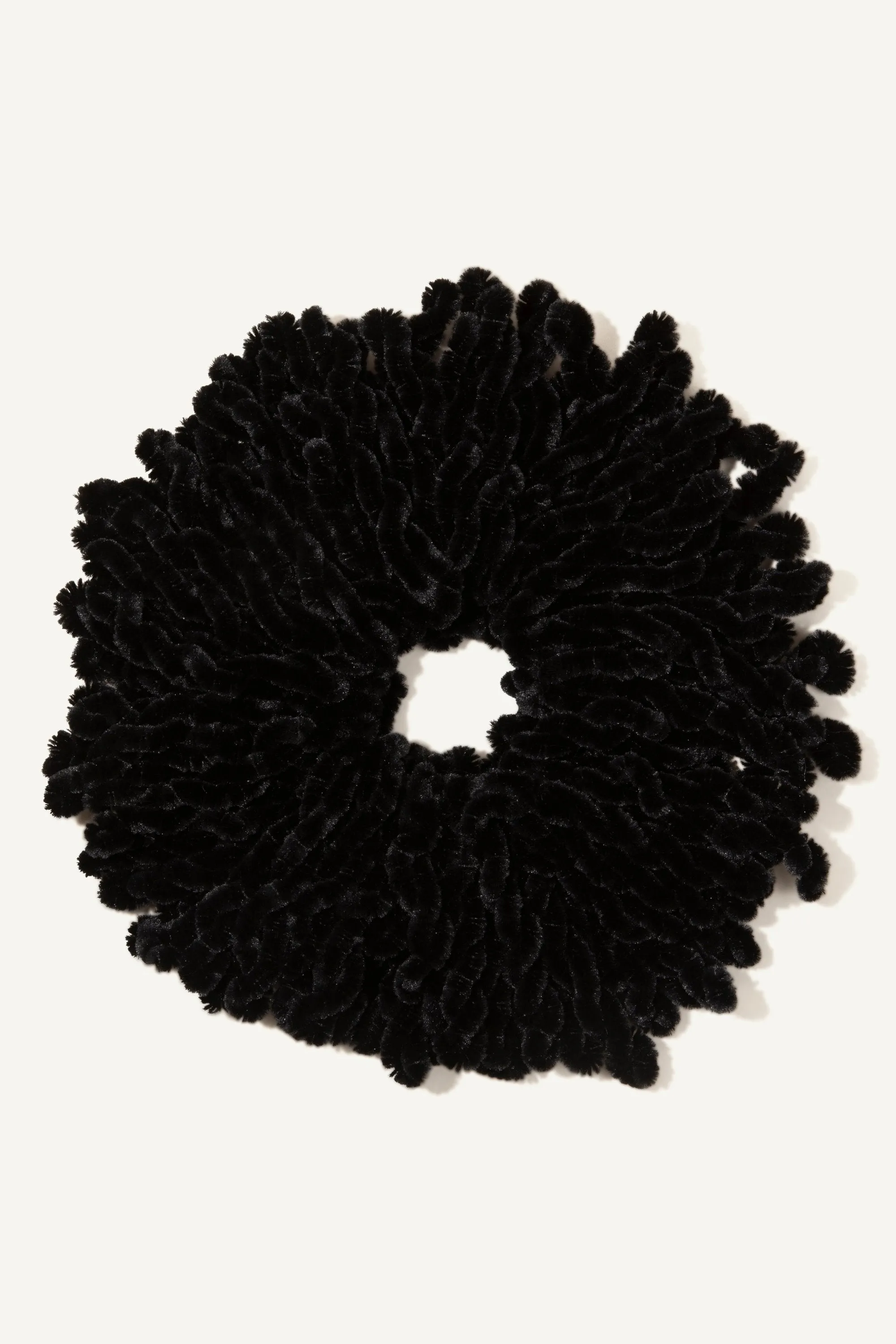 Signature Velvet Volume Shaping Scrunchie - Black