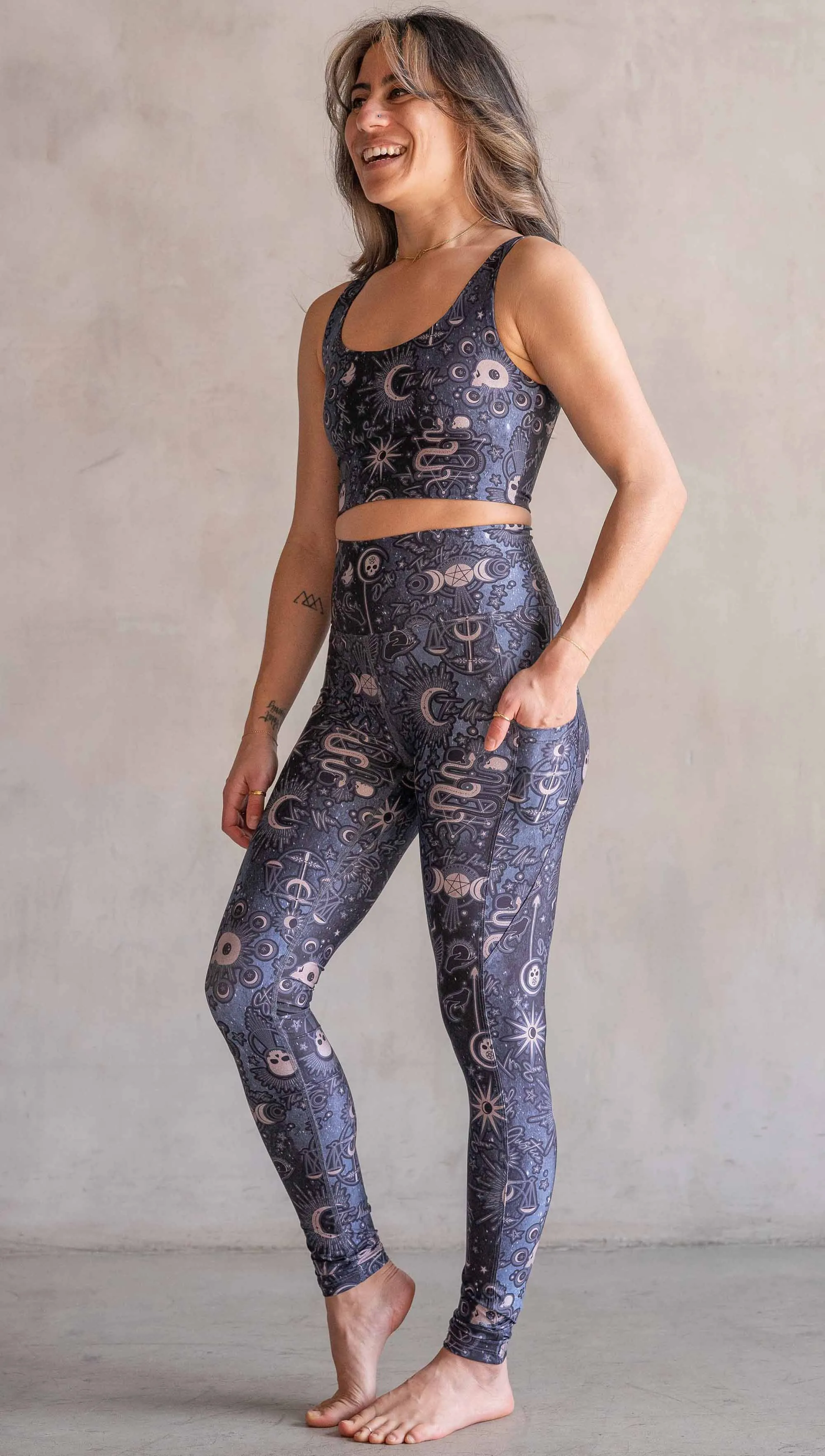 Tarot - Featherlight Leggings