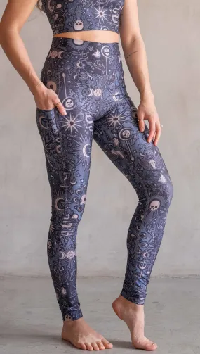 Tarot - Featherlight Leggings