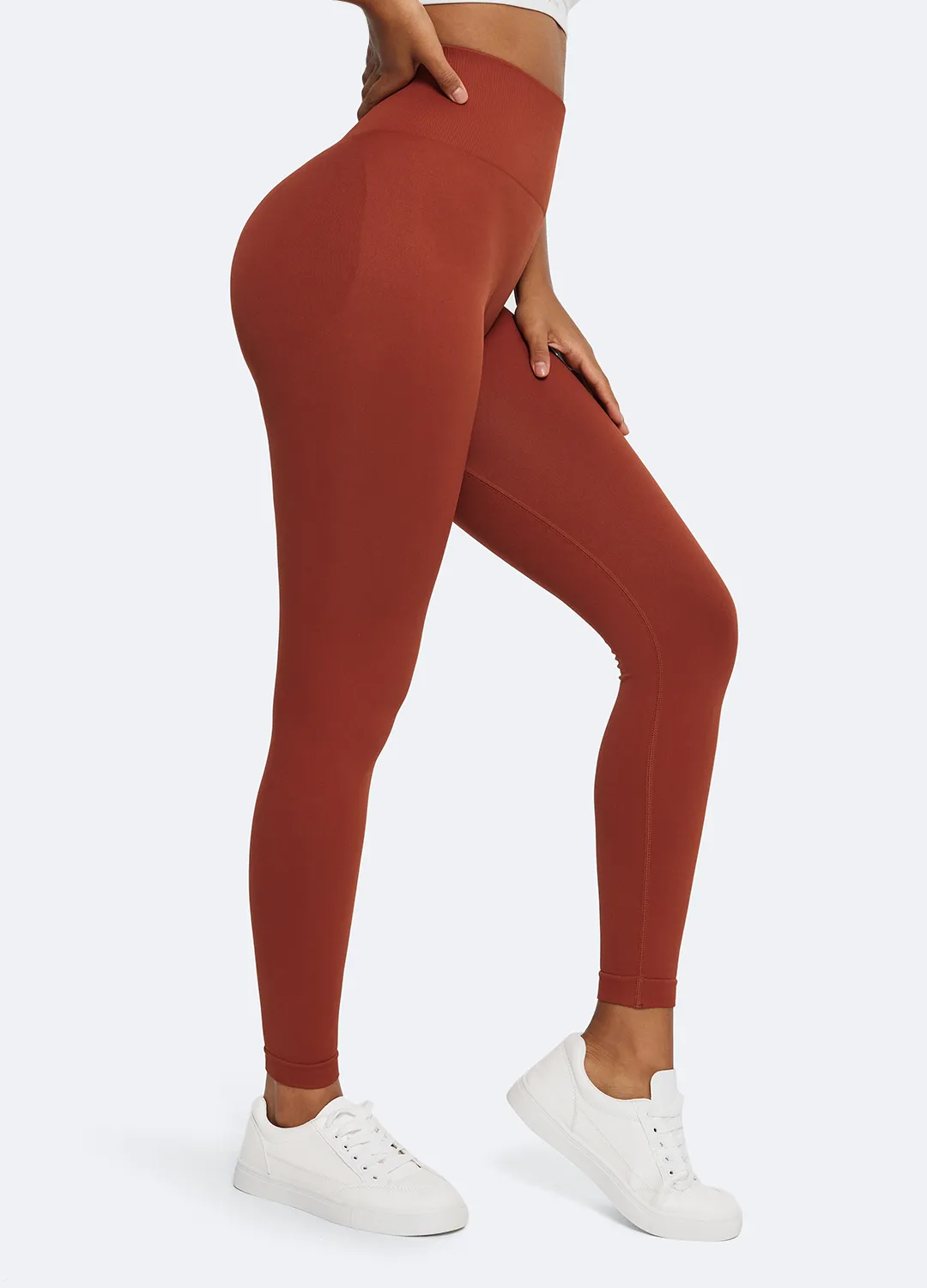 V-Back Scrunch Leggings