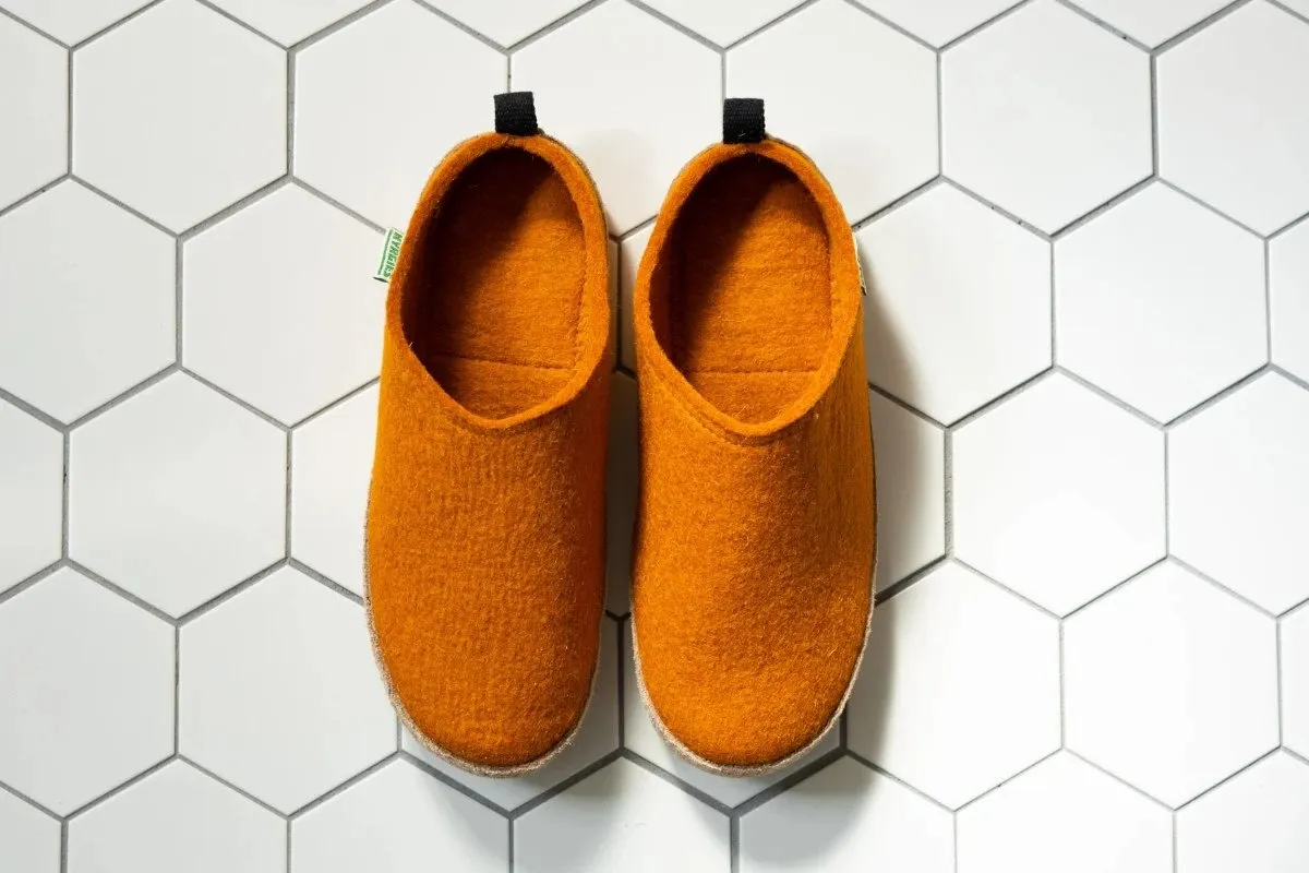 Women's Wool Slides